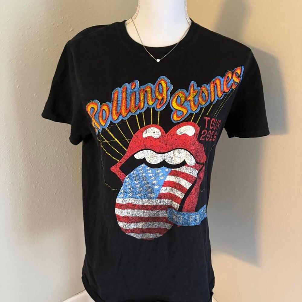 vintage inspired Rolling Stones 2019 Tour T-shirt with American flag tongue grap